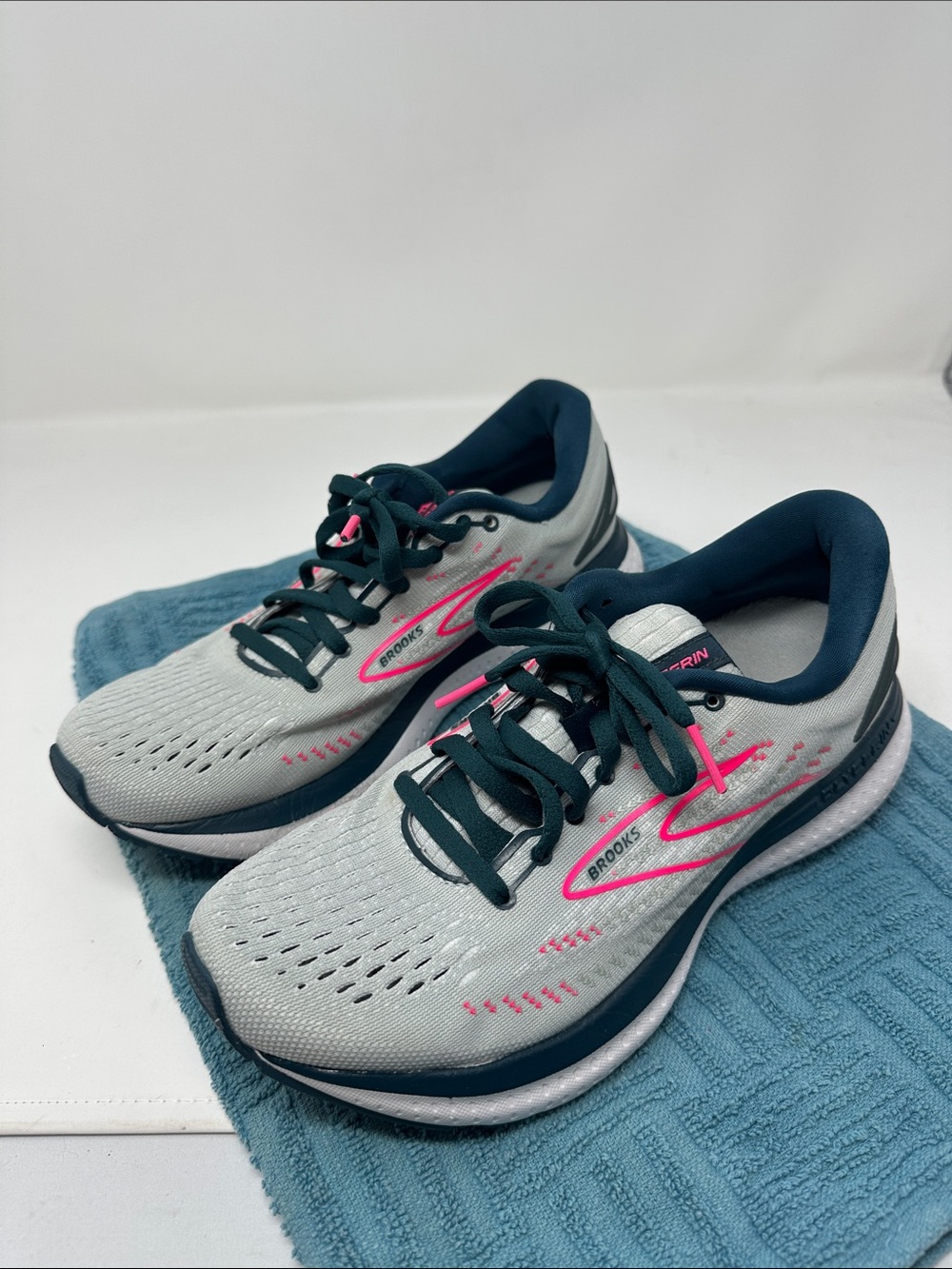 Brooks Running Size 7.5
